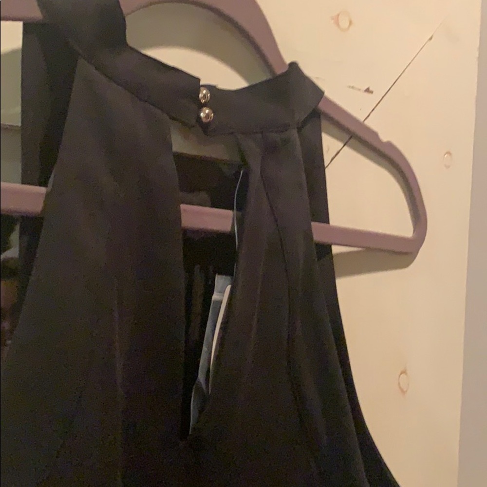 Bebe NWT Crew Neck Banded Halter Top Sea Tide - Picture 11 of 12